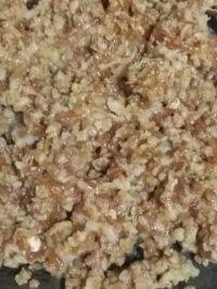 美味的肉末毛豆米做法图解6)