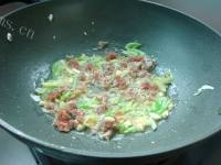 唇齿留香的土豆烧海带做法图解5)