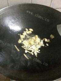 家常菜青椒炒鸡杂做法图解6)