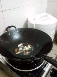 家常菜清炒莲藕做法图解3)