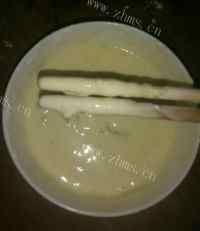 香喷喷的鸡蛋葱油饼做法图解7)