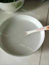 好吃的四季豆腊肉干饭做法图解8)