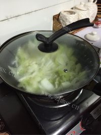 家常菜清炒白菜做法图解3)