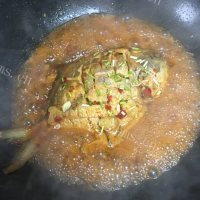 家常菜红烧鲳鱼做法图解10)