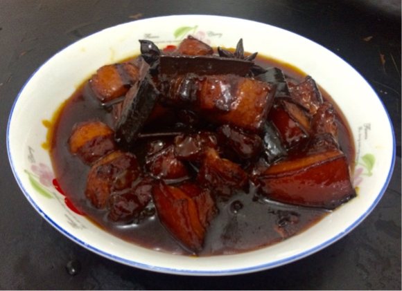 香飘十里的红烧肉