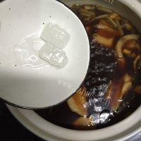 五味俱全的腊汁肉夹馍做法图解6)