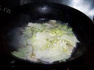 [家庭版]白菜豆腐汤做法图解7)
