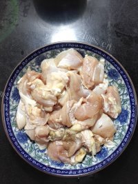 美味的洋葱番茄汁鸡腿排做法图解4)