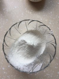 自制六寸戚风做法图解3)