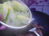 肉片炒莴笋做法图解7)