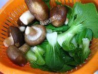 味道不错的香菇油菜做法图解1)