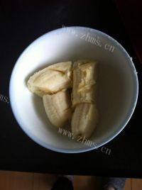 自制香蕉西米露做法图解4)
