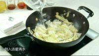 家常菜白菜炖豆腐做法图解3)