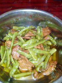在家做的四季豆炒肉