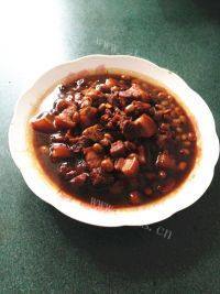 家常菜黄豆红烧肉