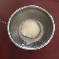 美味的胡萝卜水饺做法图解2)