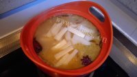 DIY萝卜排骨汤做法图解9)