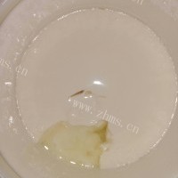 香气浓郁的自制酸奶的做法图解三