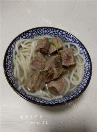 美味的清汤牛肉面做法图解11)
