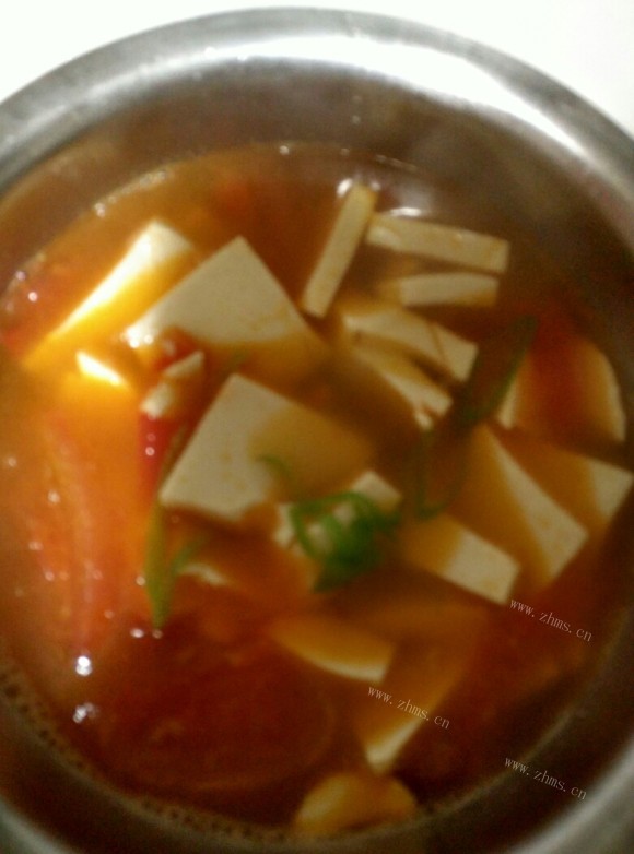 五味俱全的西红柿豆腐汤