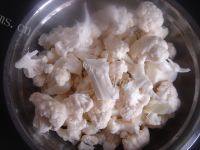 家常菜花菜烧肉做法图解1)