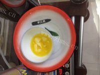 诱人的海绵蛋糕做法图解2)