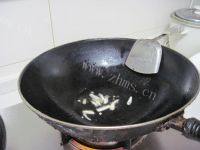 家常清炒菠菜做法图解4)