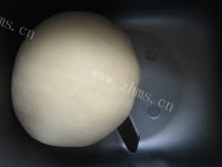 美味的小蘑菇面包做法图解4)