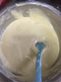 香飘十里的脆皮蛋糕做法图解4)