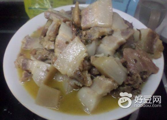 咸肉炖河蚌