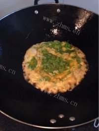 特下饭的苦瓜煎蛋做法图解6)
