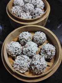 美味的珍珠丸子做法图解12)
