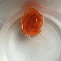 色味俱全的胡萝卜花做法图解9)