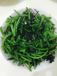 家常菜蒜香茼蒿