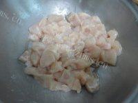「念念不忘」辣子鸡丁做法图解3)