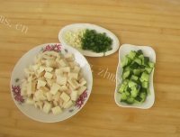 清爽的炒藕丁#新鲜从这里开做法图解3)