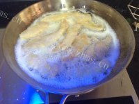 香喷喷的炸鸡腿做法图解5)