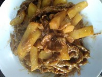 美味酱焖土豆茄子干做法图解7)