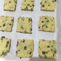 自制葱香饼干