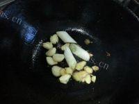 色味俱佳的家常红烧带鱼做法图解7)