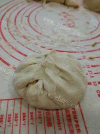 美味的虾仁鸡蛋酸菜饼做法图解10)