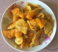 美味的南瓜捂面片做法图解4)