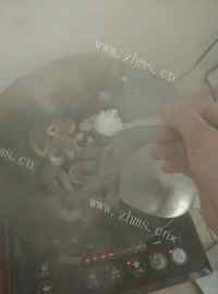 美味的香煎鱼块做法图解3)