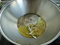 「DIY美食」榨菜鸡丝做法图解8)