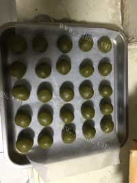 好吃的日式抹茶奶油球做法图解6)