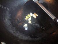 美味的金针菇豆腐汤做法图解7)
