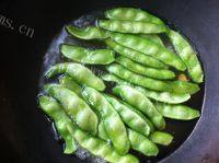 食欲满满的扁豆角炒肉做法图解4)