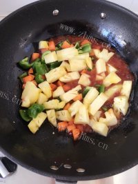 香飘十里的菠萝咕咾肉做法图解9)