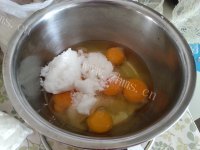 玉盘珍馐的老式鸡蛋糕做法图解2)