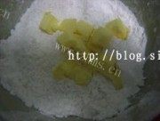 酥粒芝士面包做法图解7)